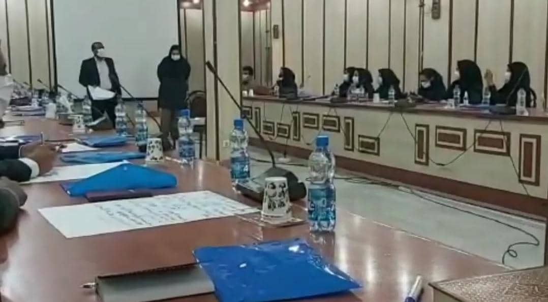 حضور وارثین سیستان و بلوچستان در همایش "طرح معیشت جایگزین" برای حاشیه نشینان تالاب هامون