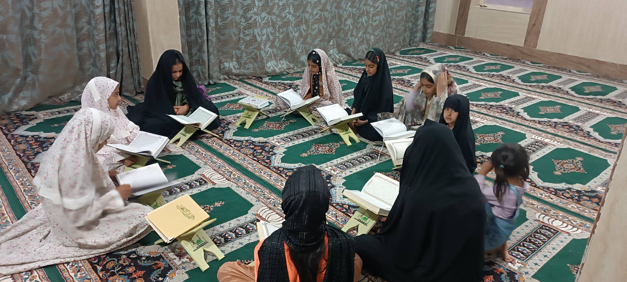 روز دوم ماه مبارک رمضان، کارگاه قرآن در روستای محمدآباد لورگ‌باغ